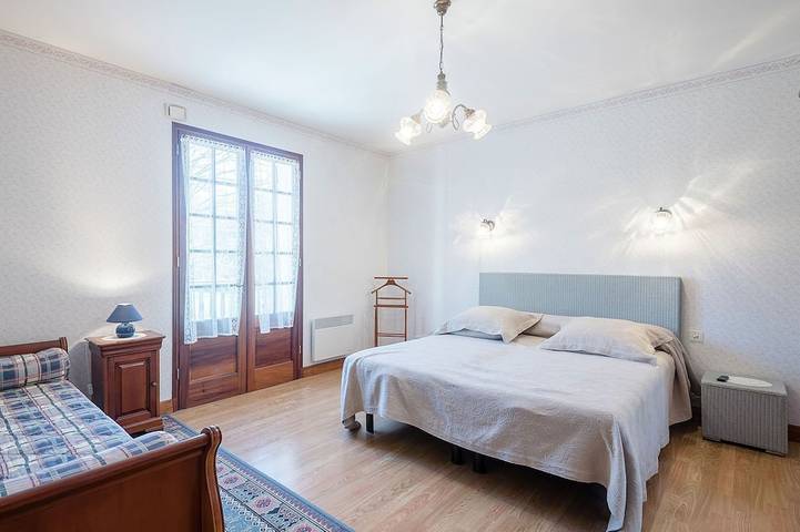 Location de vacances pour 6 personnes, avec jardin à Villefranche-du-Périgord - 2