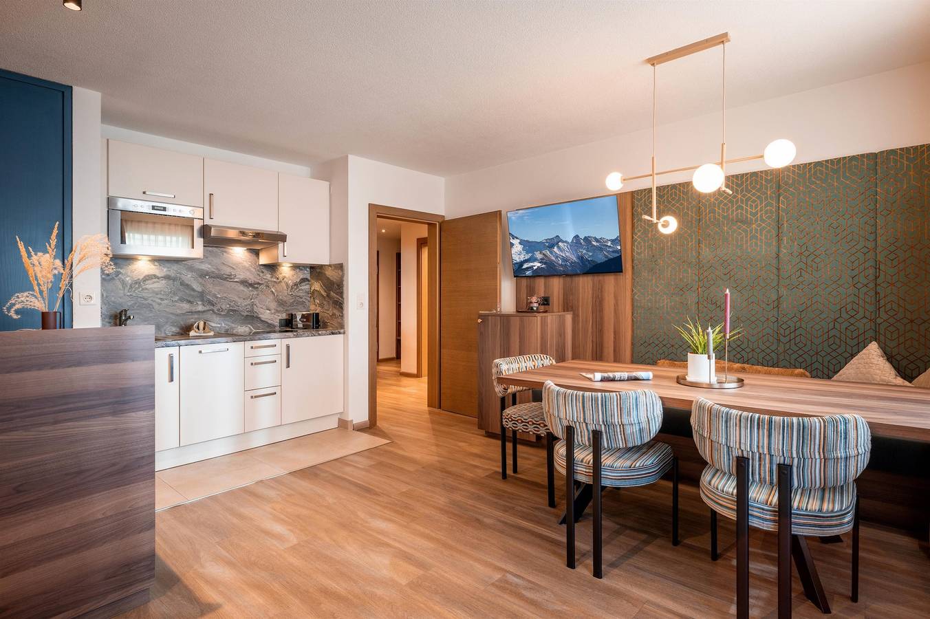 Ganze Ferienwohnung, Appartement Typ B1 in Tuxer Alpen, Fügen