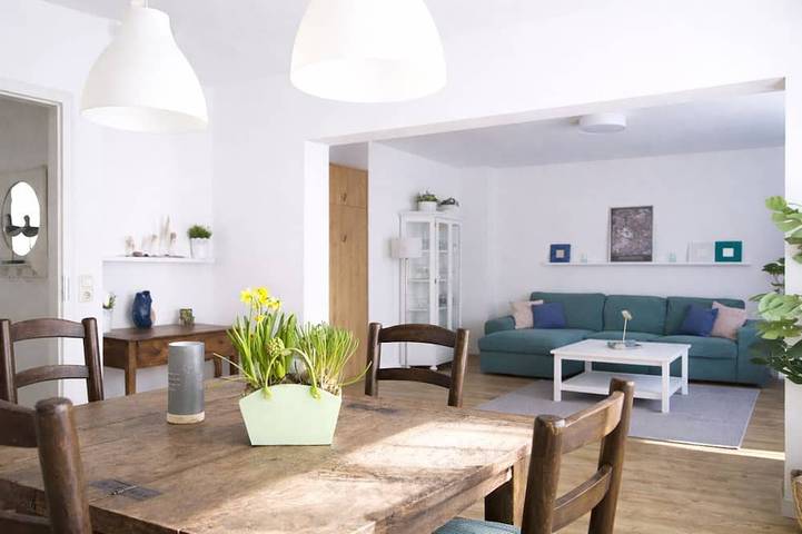 Ferienwohnung für 6 Personen, mit Terrasse und Garten