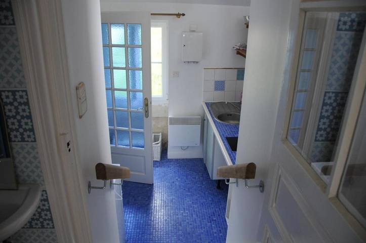 Location de vacances pour 2 personnes, avec vue et jardin, animaux acceptés à Brain-sur-Allonnes - 4