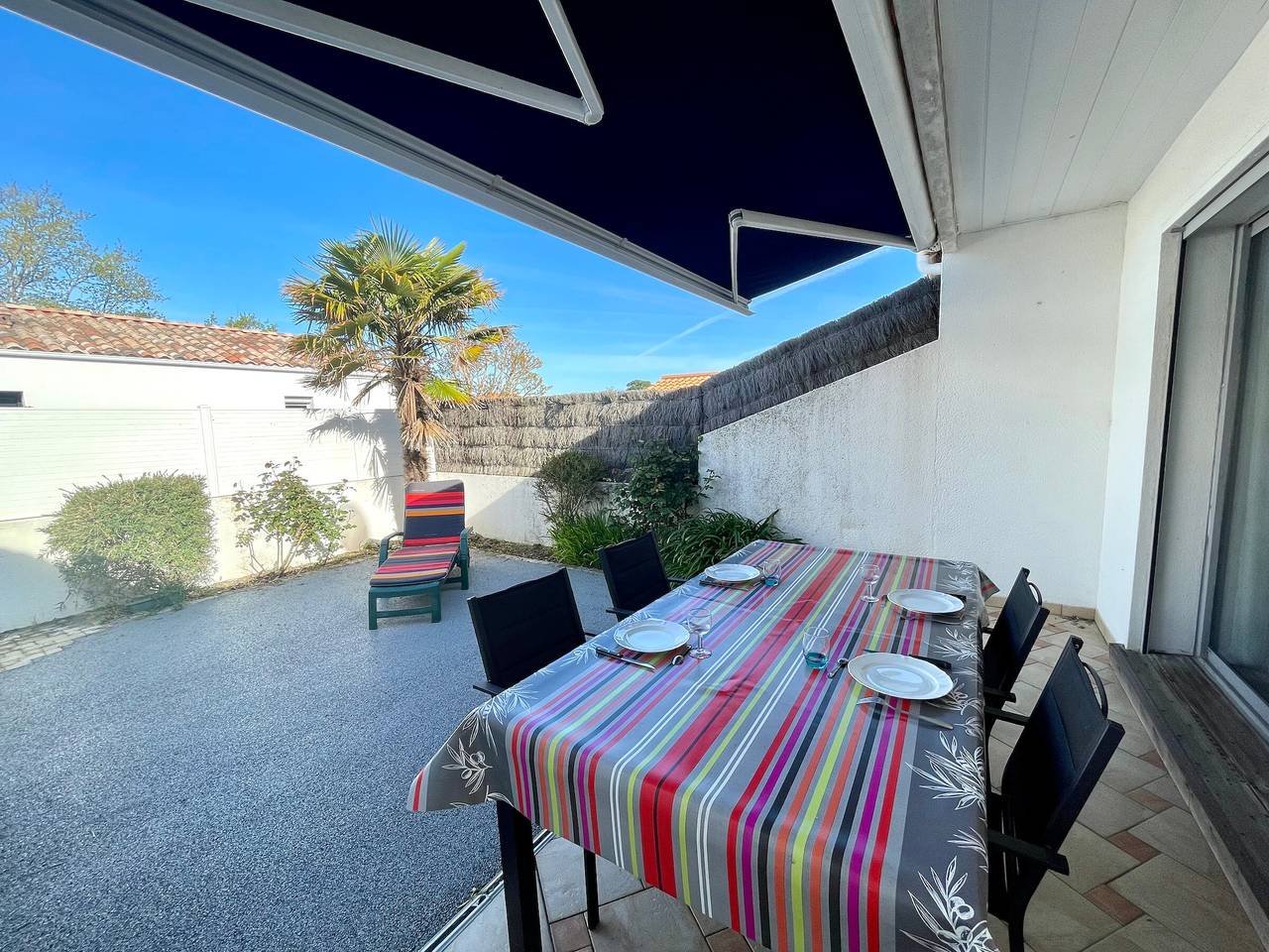 Casa acogedora tipo 2 con patio, 1 dormitorio, 3 huéspedes, a 400m del centro de Brétignolles sur Mer in Bretignolles-sur-Mer, Valle del Loira