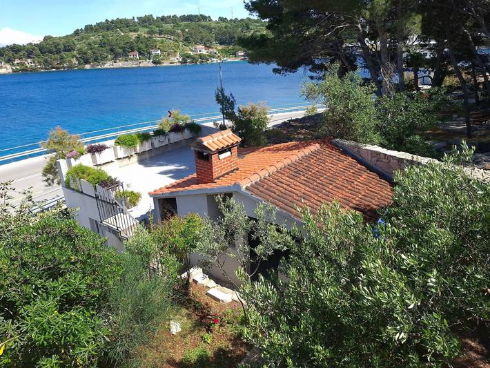 Ganze Wohnung, Mit beheiztem Außenpool in Šolta (Split-Dalmatien), Rogac