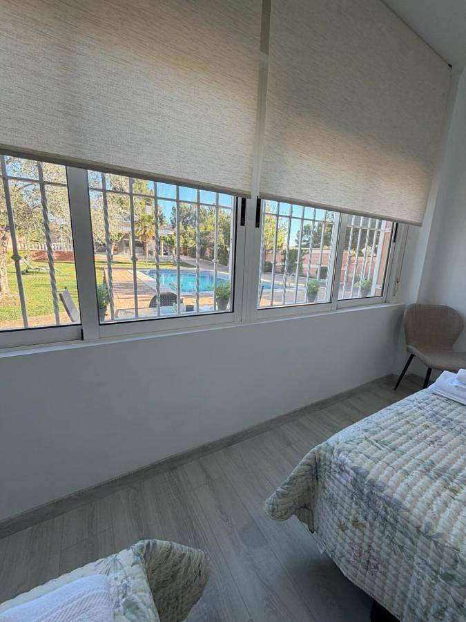 Casa rural para 4 personas, con Terraza y Jardín además de Piscina y Vistas en Elda - 4