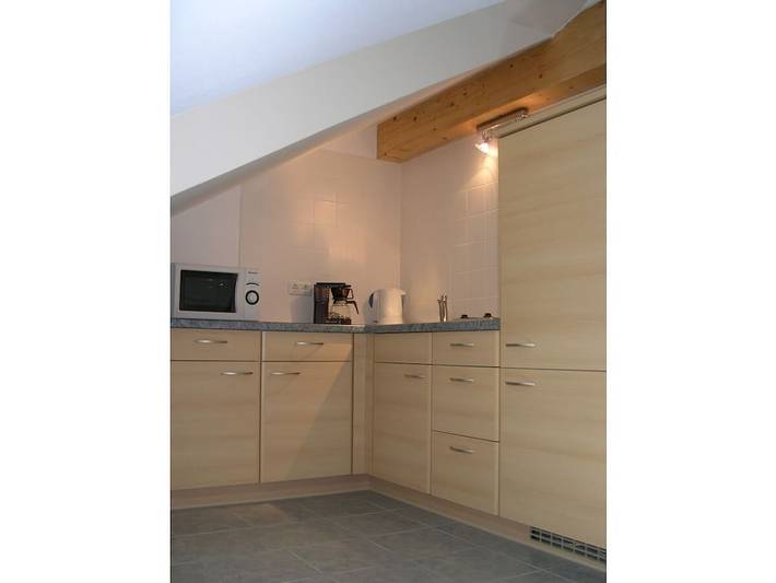 Charmante Ferienwohnung mit Balkon, Küche und WLAN in Starnberg, Starnberger See