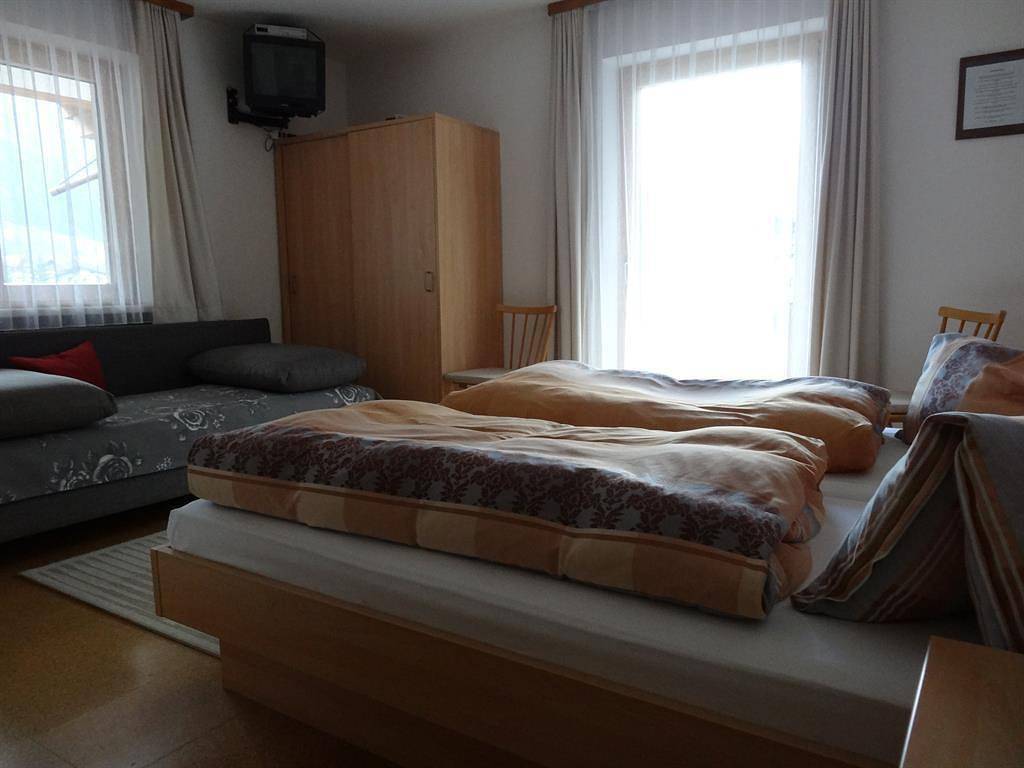Ganze Ferienwohnung, Appartement 2 in Neustift, Neustift im Stubaital