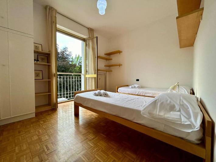 Ferienwohnung für 6 Personen, mit Whirlpool und Balkon in Varese - 4