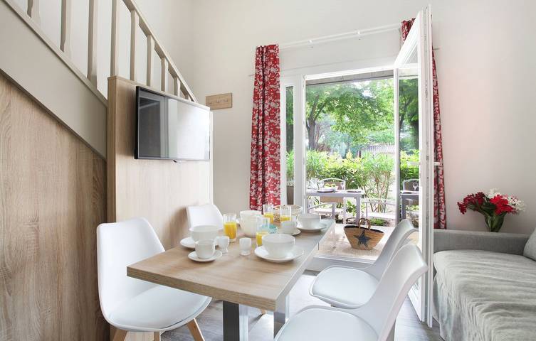 Appartement de vacances pour 5 personnes, avec sauna et piscine