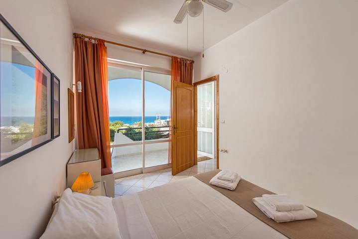 Ferienwohnung für 6 Personen, mit Balkon und Garten in Chania - 4
