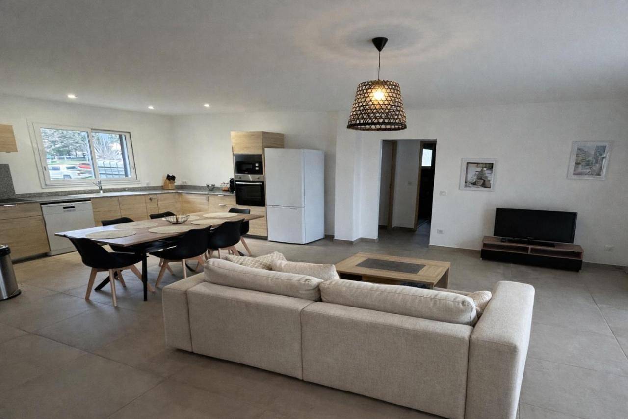 Appartement entier, Résidence A Traggina in Prunelli-di-Fiumorbo, Parc naturel régional de Corse