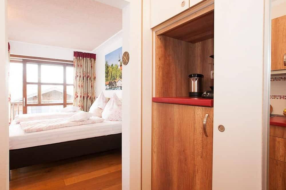 Ganze Wohnung, Apartment Seehausen mit 31 qm, 1 Zimmer-Apartment, max. für 2 Personen in Seehausen am Staffelsee, Das Blaue Land