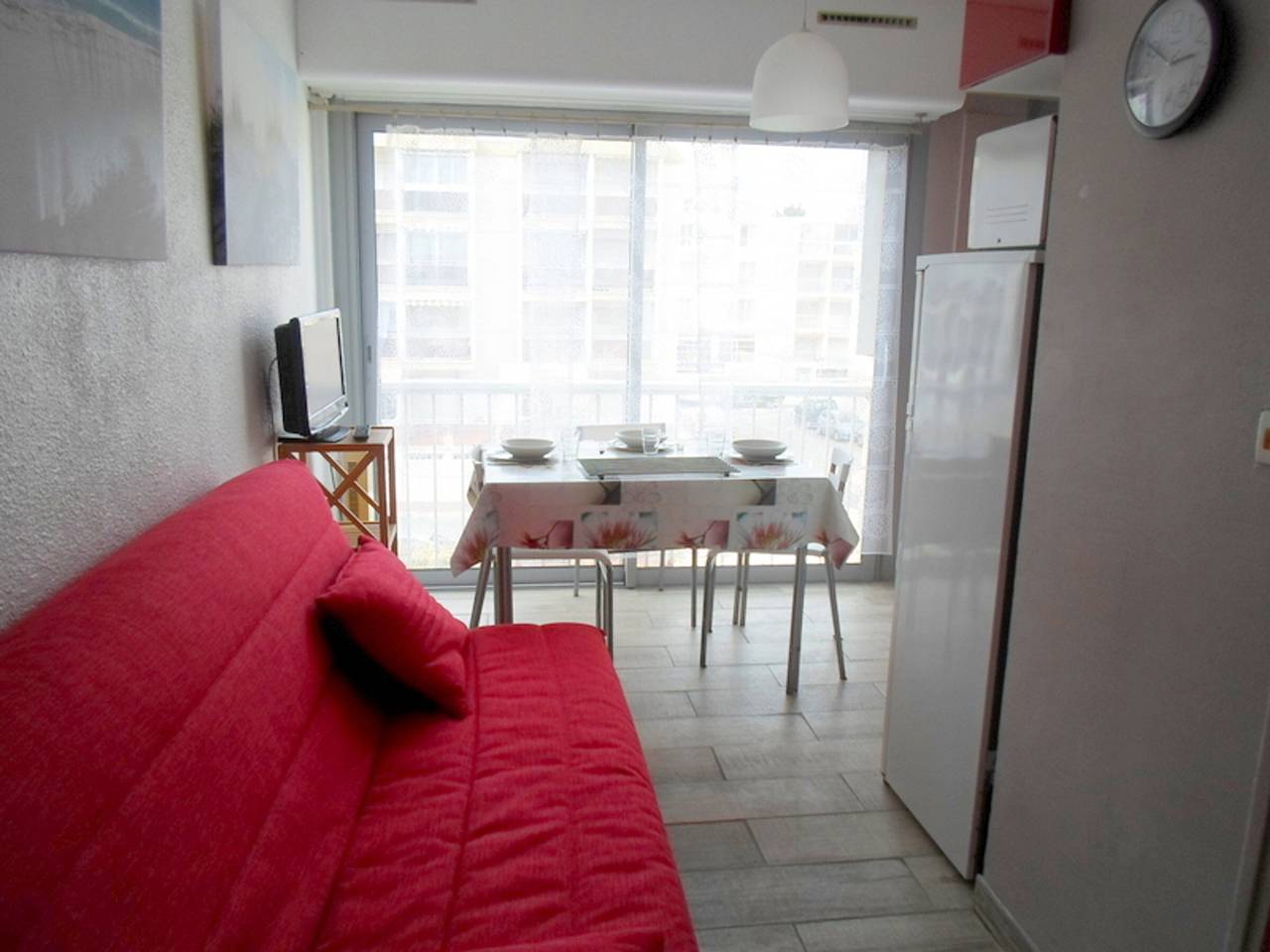 Studio entier, Studio cosy à 5 min des Thermes, 2 étoiles, animaux acceptés, proche commerces et Etang de Thau in Balaruc-les-Bains, Côte d'Améthyste