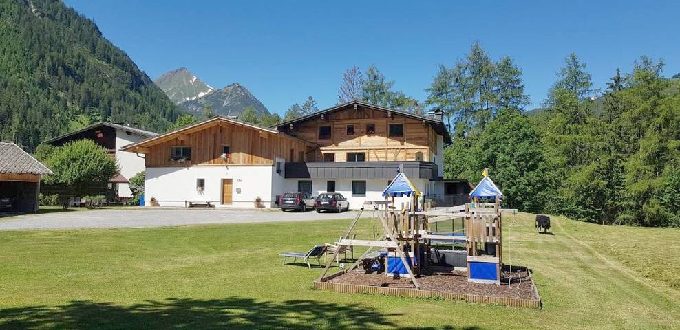 Ferienwohnung für 5 Personen, mit Garten und Ausblick