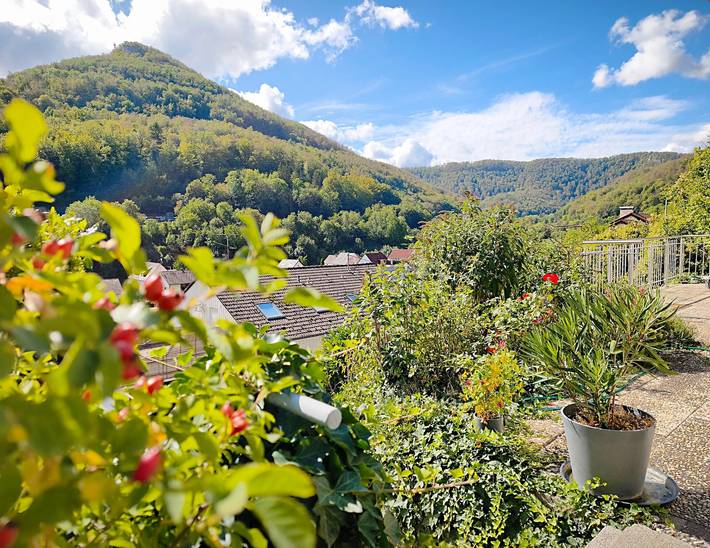 Ferienwohnung für 4 Personen, mit Garten in Sonnenbühl