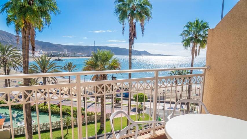 Location de vacances pour 2 personnes, avec terrasse et piscine à Playa de las Américas - 4
