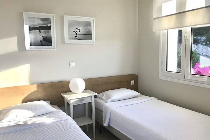 Villa Armonia impresionante vista, piscina privada, ubicación tranquila! Ven y relájate! in Cefalonia