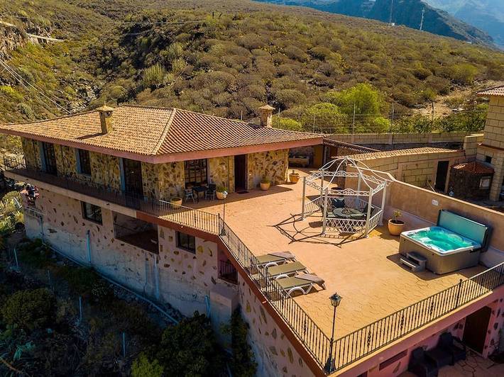 Apartamento para 4 personas, con Jacuzzi y Terraza en Las Nieves