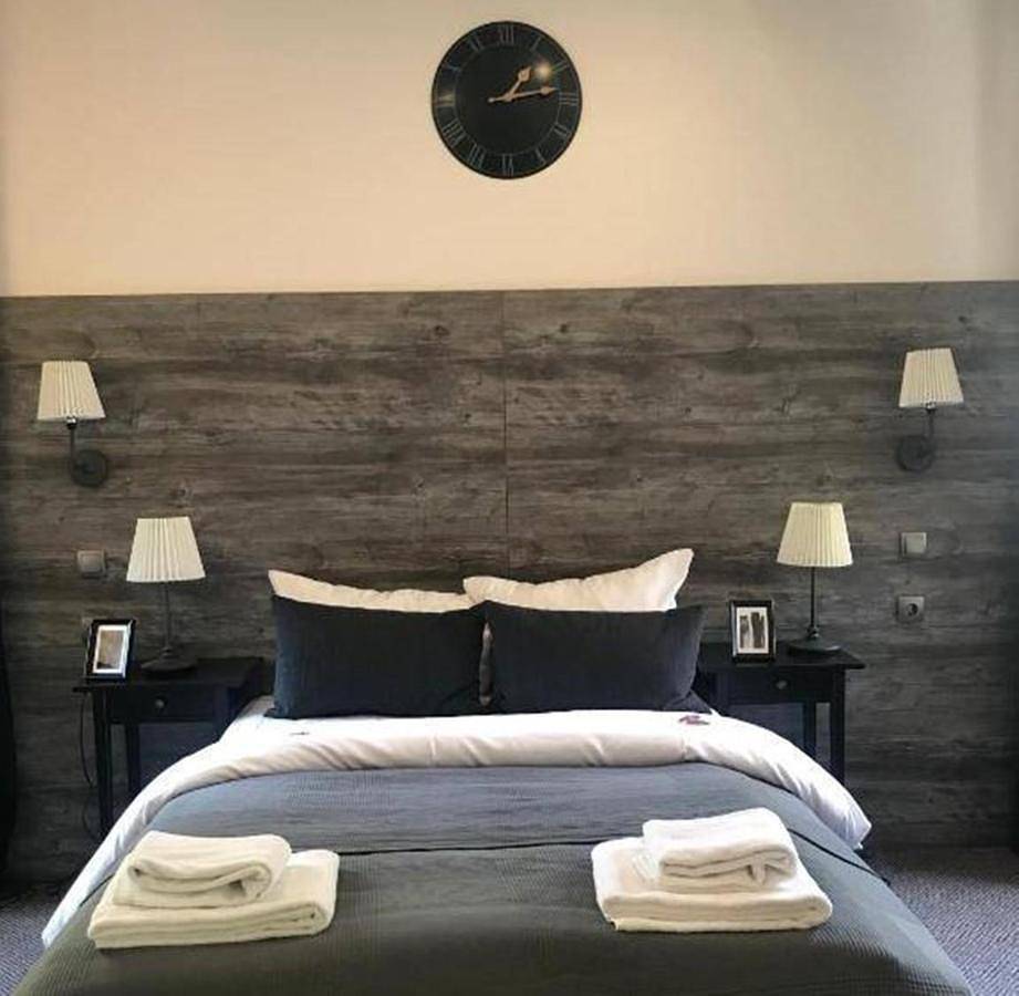 Hamburg Room in St. Georg, Hamburg