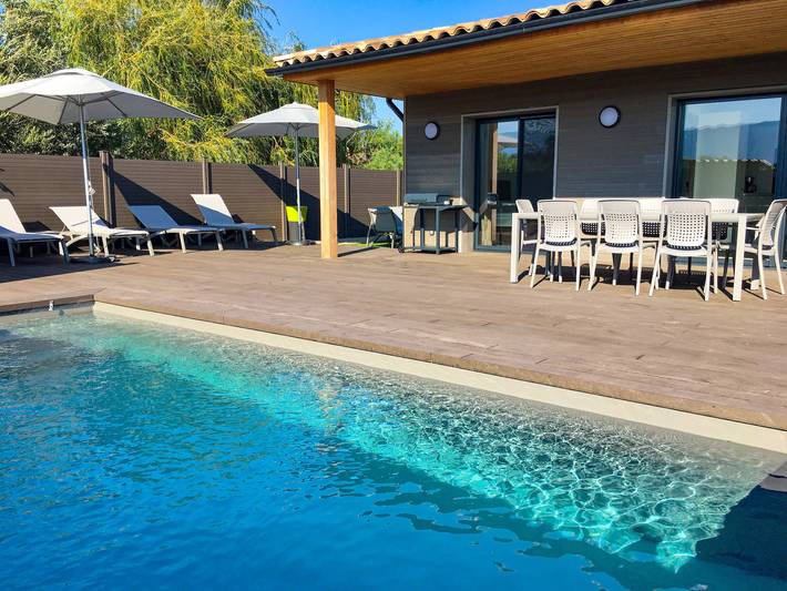 Villa pour 6 personnes, avec piscine et terrasse ainsi que sauna et jardin à Lecci - 4