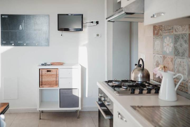 Ferienwohnung für 2 Personen, mit Garten und Ausblick, kinderfreundlich in Marina di Ascea - 4