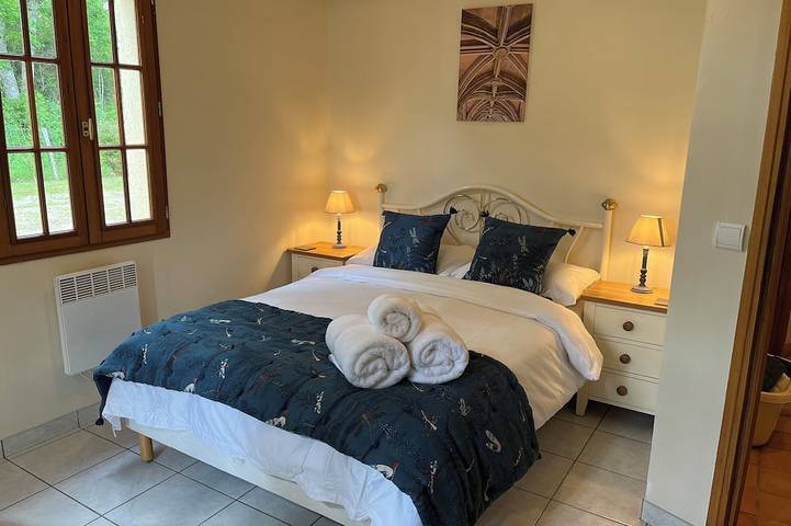 Gîte pour 6 personnes, avec jardin, animaux acceptés à Biron - 4