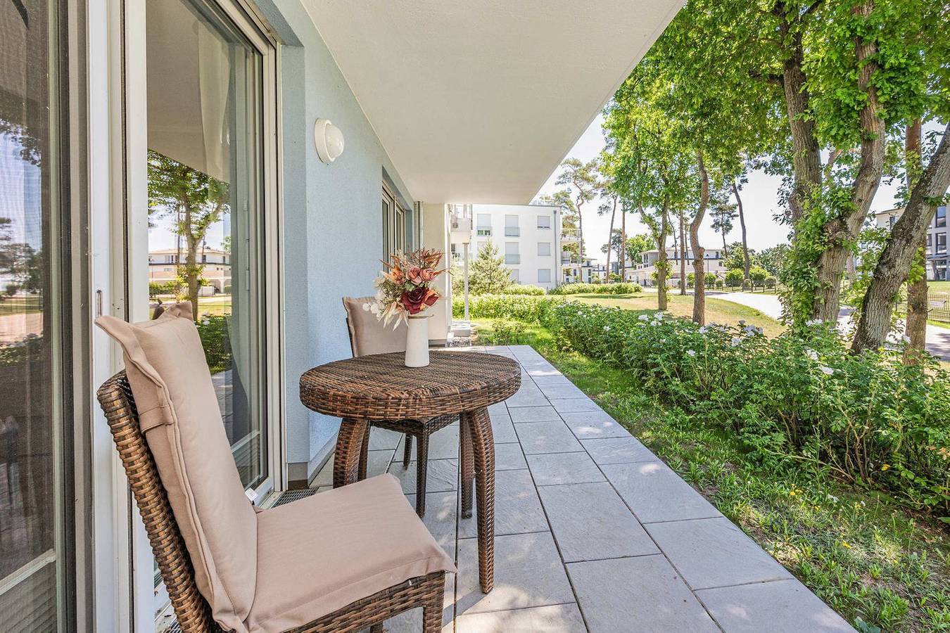 Ganze Wohnung, Ruhige Ferienwohnung am Stettiner Haff mit Balkon & Sauna, nah an See & Meer in Zirchow, Usedom