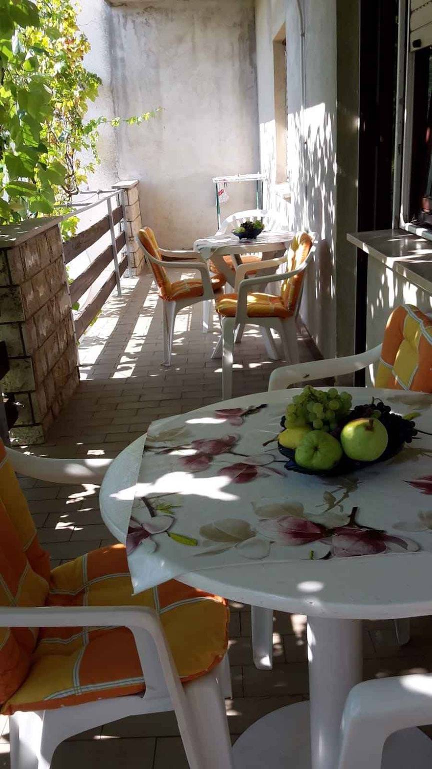 Ganze Ferienwohnung, Ferienwohnung mit Klimaanlage und Balkon  in Primorje-Gorski Kotar