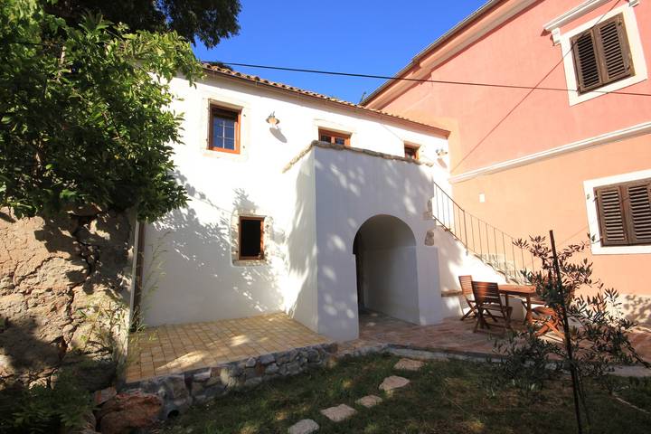 Ferienhaus für 4 Personen, mit Balkon/Terrasse in Mali Lošinj - 3
