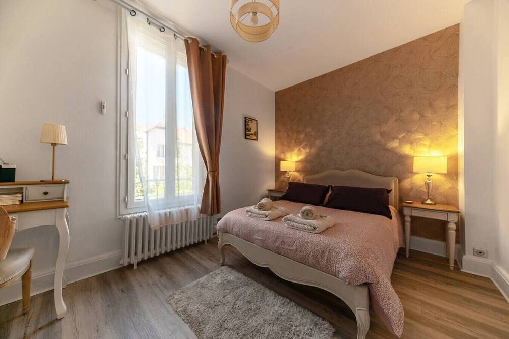 Maison Petillat - Maison calme en plein centre 2 chambres 80m2, Wifi in Vichy, Région de Vichy