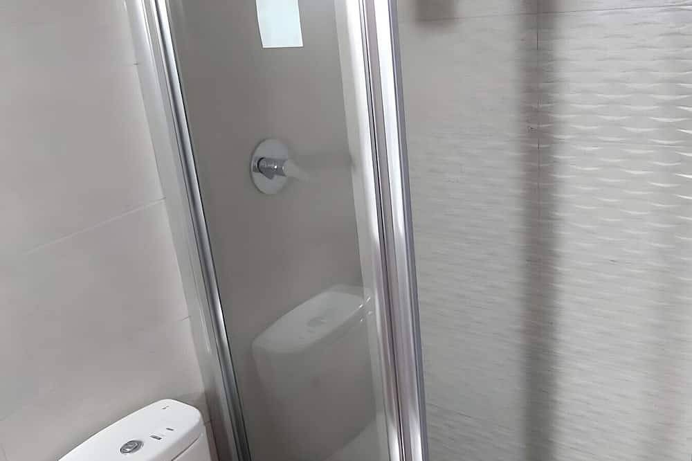 Casa Rural Emma: Mountain Views, Pool & Air Conditioning in Zuheros, Sierras Subbéticas