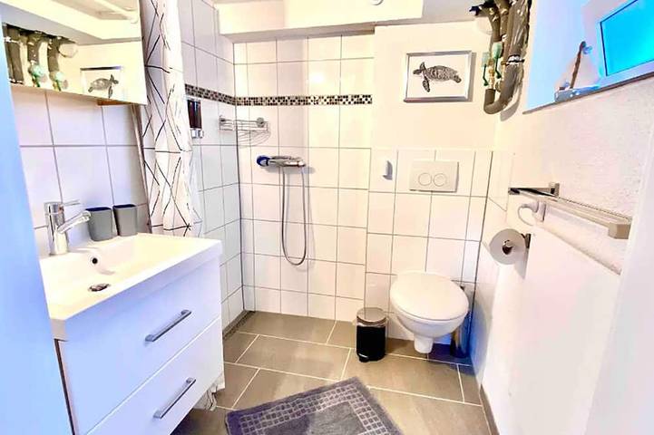 Ganze Wohnung, Ländlich gelegene 1-Zimmerwohnung mit eigenem Bad und Küchenzeile in Denkte, Braunschweig und Umgebung