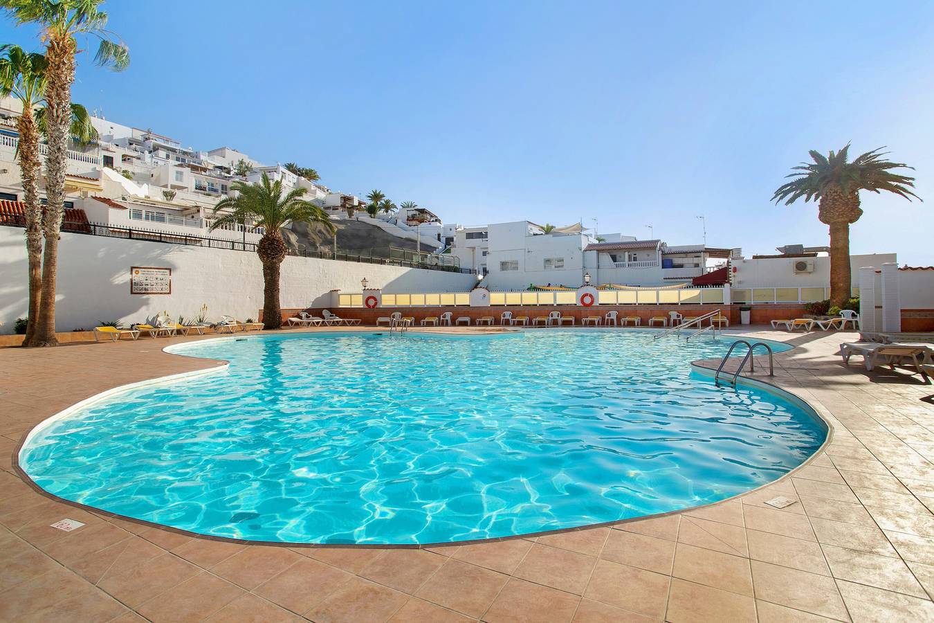 Appartement entier, Appartement de vacances 'Casa Los Caideros' avec vue sur la mer, piscine partagée et Wi-Fi in La Verga, Mogán