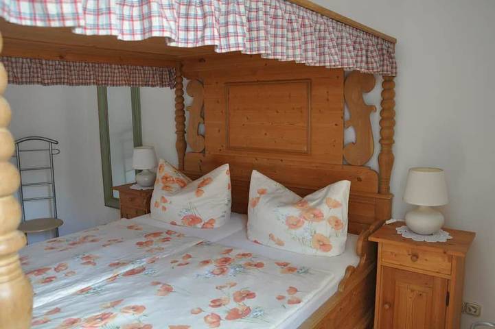 Ferienwohnung für 3 Personen, mit Garten und Balkon, mit Haustier in Bad Windsheim - 3