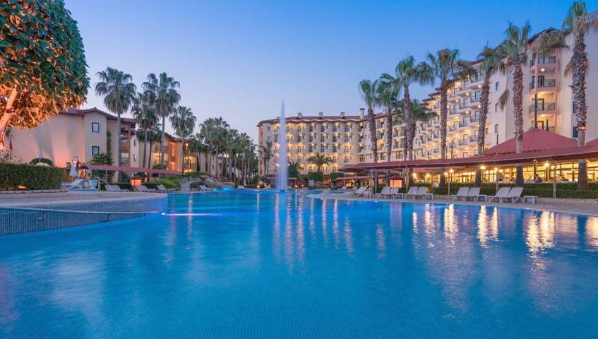 Hotel voor 4 personen, with sauna and tuin as well as kinderzwembad and zwembad in Side