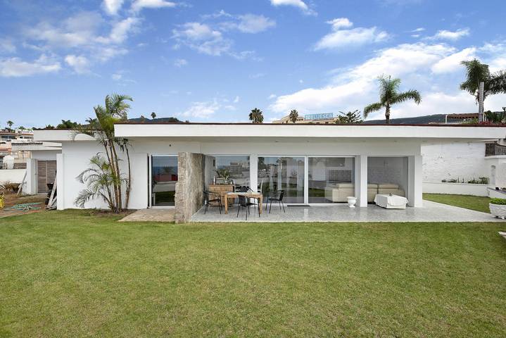 Villa Casablanca mit Bergblick, Wlan, Garten und Terrasse in El Durazno, Puerto de la Cruz