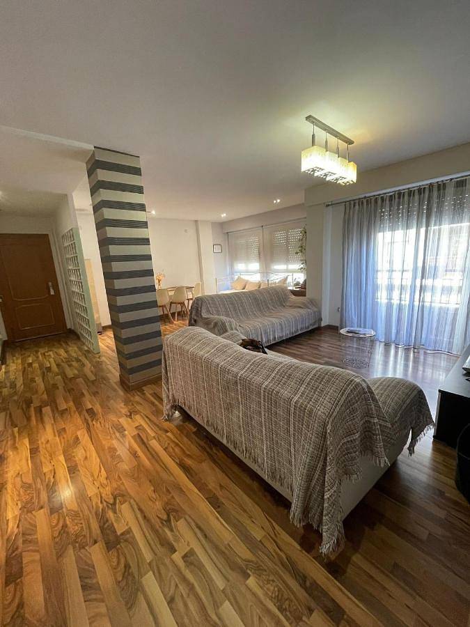 Apartamento de vacaciones para 6 personas, con balcón - 1