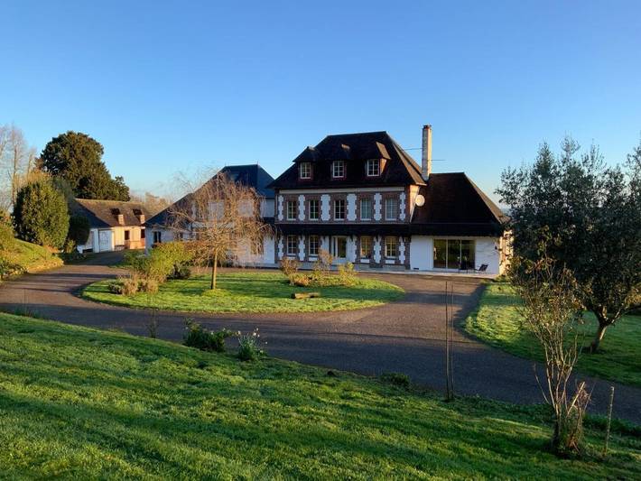 Location de vacances pour 6 personnes, avec vue et jardin à Beaumont-en-Auge - 4