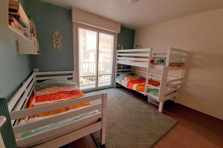Gîte pour 5 personnes, avec balcon dans Plage du Port-Vieux - 3