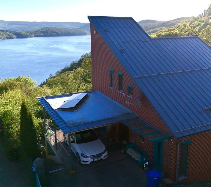 Ferienwohnung für 2 Personen, mit Garten und Seeblick