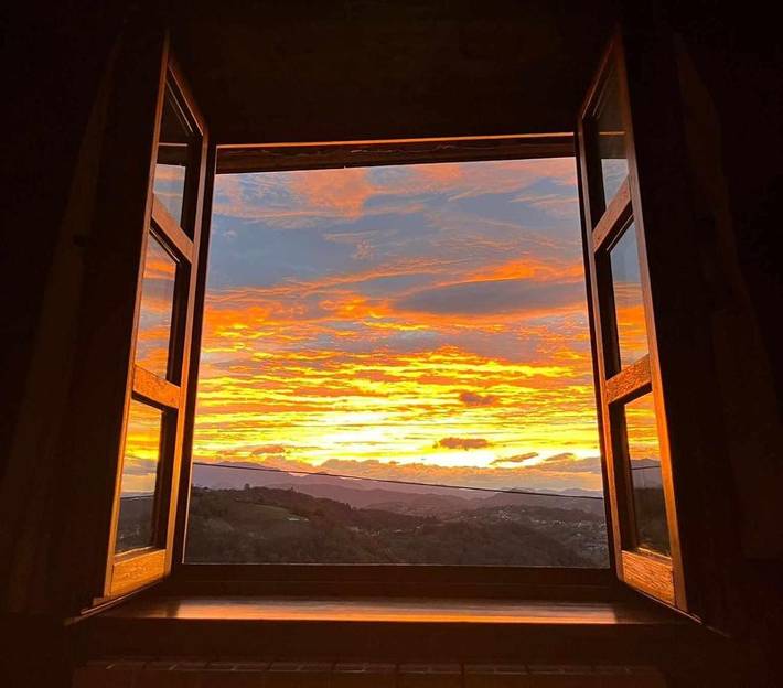 Casa rural para 4 personas, con vistas además de jardín y terraza, Se admiten mascotas en Comarca de la Sidra - 3