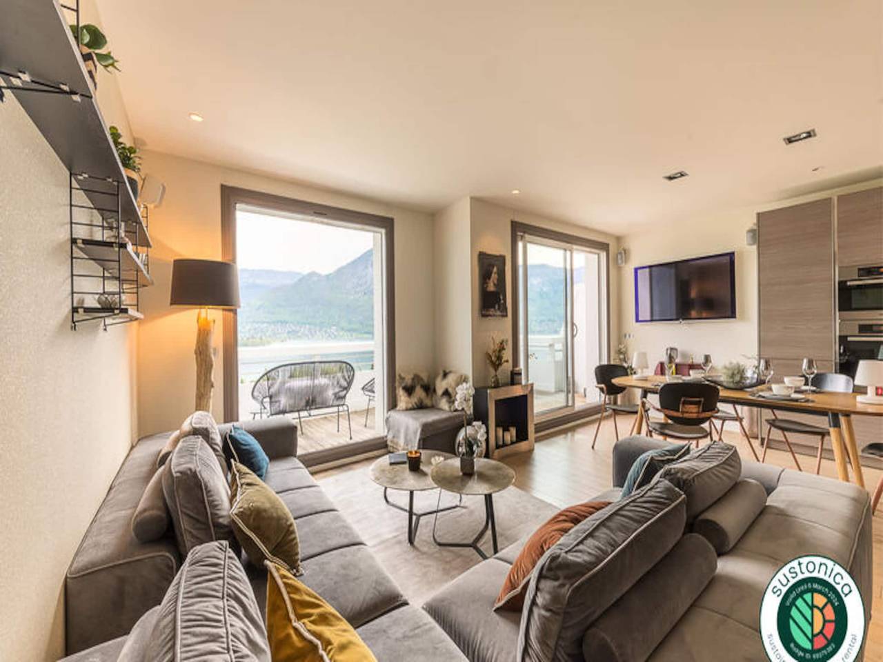 Ganze Wohnung, Apartment in Annecy mit Seeblick in Annecy, Annecy (Gemeinde)