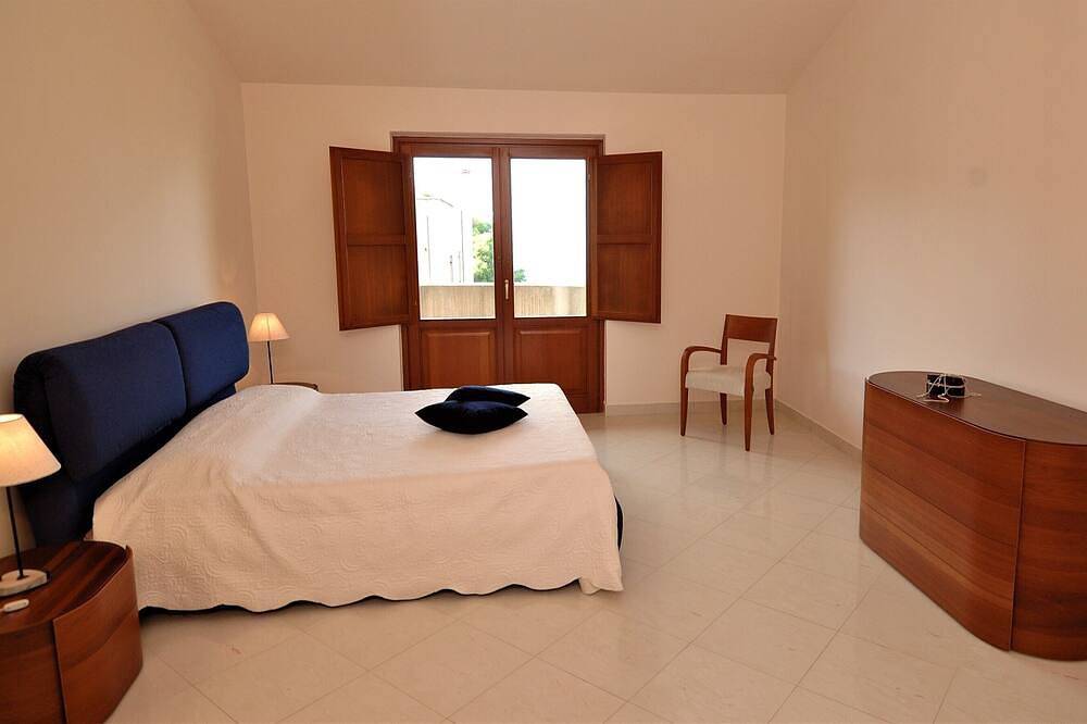 Villa Vittoria, with private pool in Valderice, Trapani Provinz