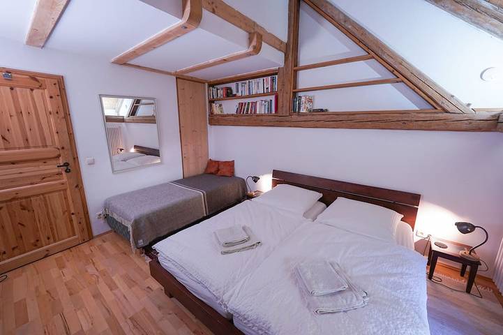 Loft für Familien, Gruppen, Kamin, Nähe Ammersee, Allgäu, Neuschwanstein in Unterdießen, Romantische Straße