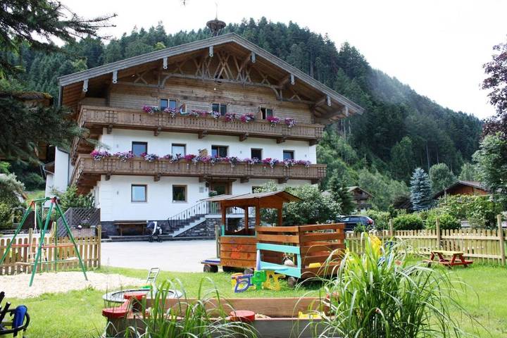Maison d’hôte pour 4 personnes, avec piscine et sauna ainsi que bassin pour enfant et jardin à Fügen - 3