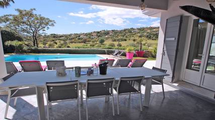Holiday Letting for 10 People in La Nartelle, Sainte-Maxime, Photo 1