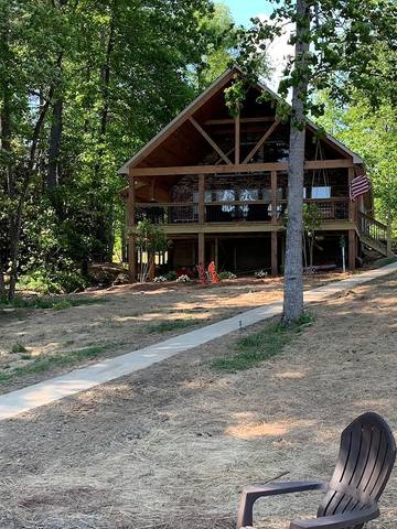 Log Cabin for 12 Guests in Lewis Smith Lake, Alabama, Picture 3