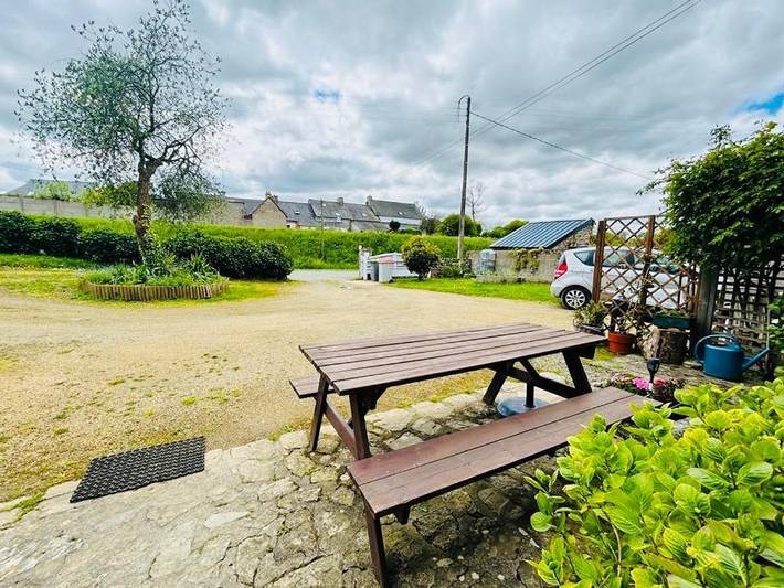 Location de vacances pour 6 personnes, avec jardin, animaux acceptés à Quemper-Guézennec - 2