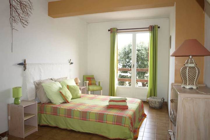 Location de vacances pour 12 personnes, avec jardin dans Portigliolo - 3