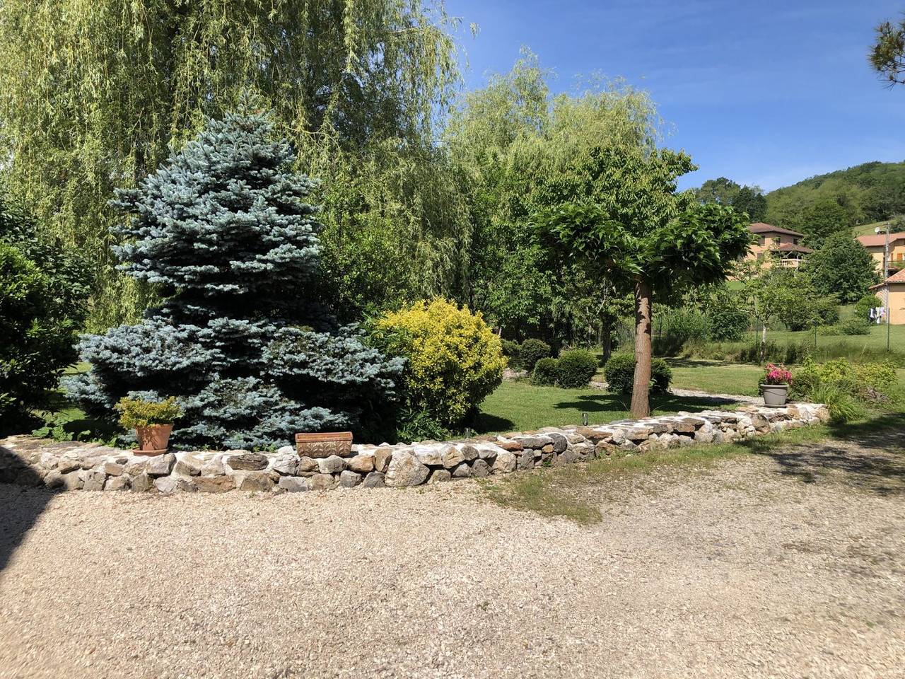 Chambre double dans maison avec grand jardin - Chambre in Castelnau-Durban, Parc naturel régional des Pyrénées ariégeoises