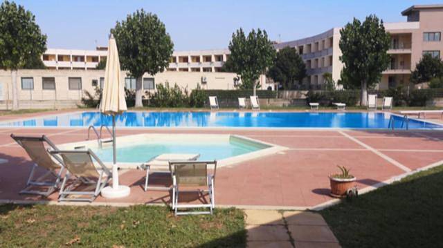 Casa vacanza per 5 persone, con Terrazza e Giardino nonché Piscina a Bernalda