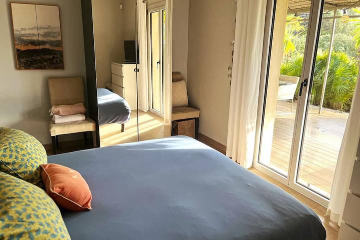 Villa contemporaine  500 m plage et club 55  au centre de la plage de Pampelonne in Pampelonne, Ramatuelle